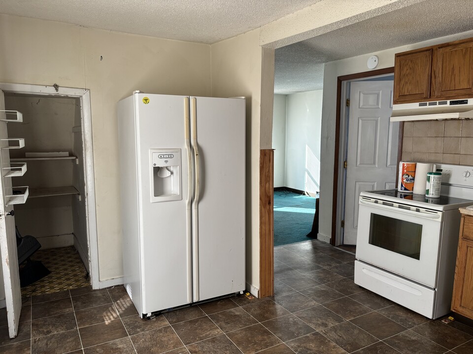 8 New St in Plattsburgh, NY - Building Photo