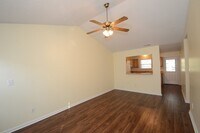 132 Brenda Dr photo'