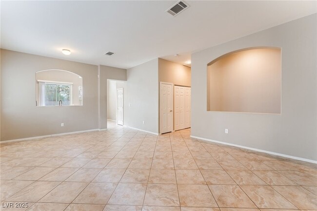 property at 912 Siena Hills Ln