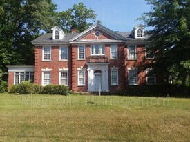 1204 S Garnett St in Henderson, NC - Building Photo