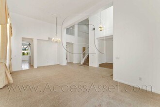 45458 Callesito Altar in Temecula, CA - Building Photo - Building Photo