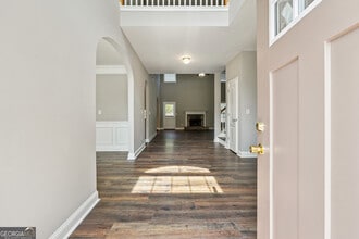 405 Ashley Ln in Loganville, GA - Building Photo - Building Photo