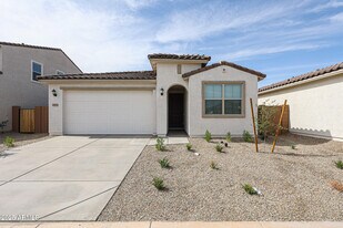 25208 N 172nd Dr in Surprise, AZ - Building Photo