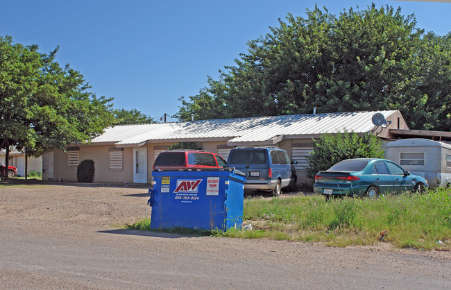 1114 Fm-1585 in Lubbock, TX - Foto de edificio - Building Photo