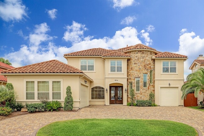 property at 1914 Mystic Arbor Ln