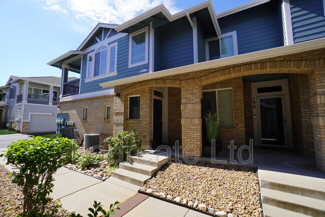 property at 194 Whitehaven Cir