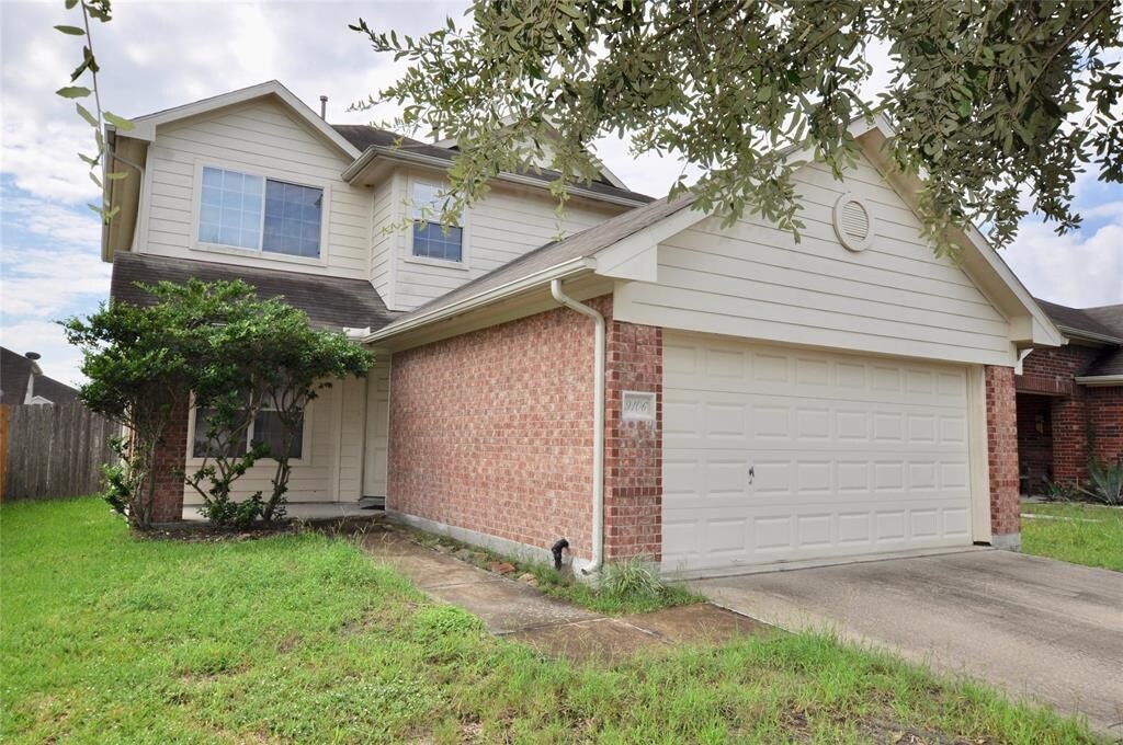 9106 Serena Ln in Humble, TX - Building Photo