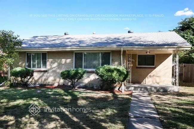 property at 2324 Fulton St
