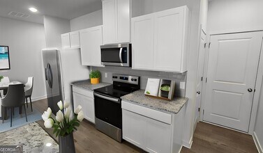 17 Founders Dr in Dawsonville, GA - Foto de edificio - Building Photo