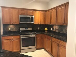 9115 Wampton Wy in Austin, TX - Building Photo - Building Photo