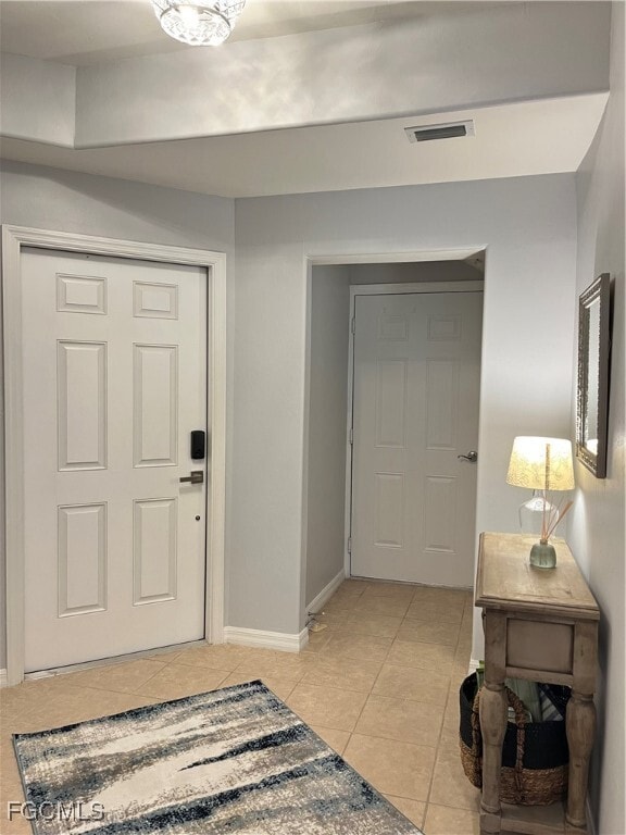 2628 Somerville Loop in Cape Coral, FL - Building Photo - Building Photo