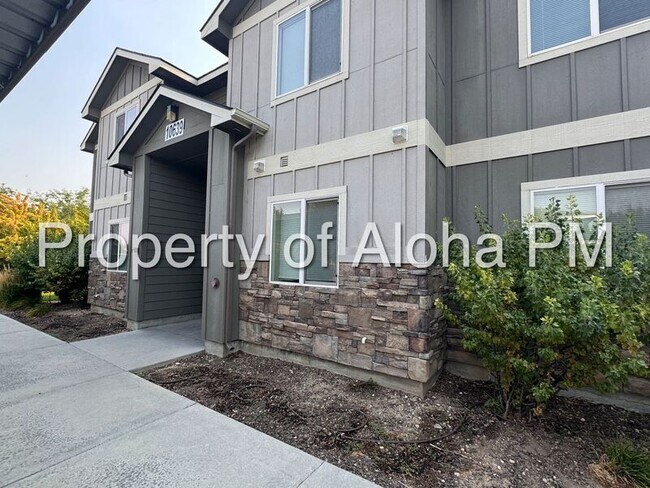 10639 W Wasdale Dr in Boise, ID - Building Photo - Building Photo