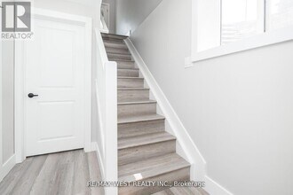 172 Cundles Rd W in Barrie, ON - Building Photo - Building Photo