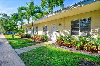 428 Roseland Dr in West Palm Beach, FL - Building Photo - Primary Photo