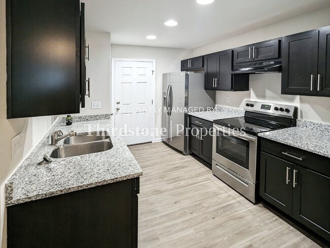 938 Ardoon St in Jacksonville, FL - Building Photo - Building Photo