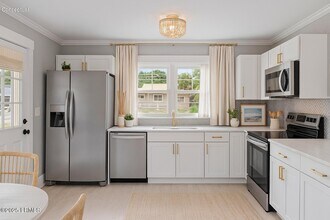 1312 Congress St in Beaufort, SC - Building Photo - Building Photo