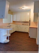 2817 Katherine St in La Marque, TX - Building Photo - Building Photo