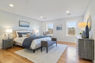 603 Portsmouth Ave, Unit 204 in Greenland, NH - Building Photo