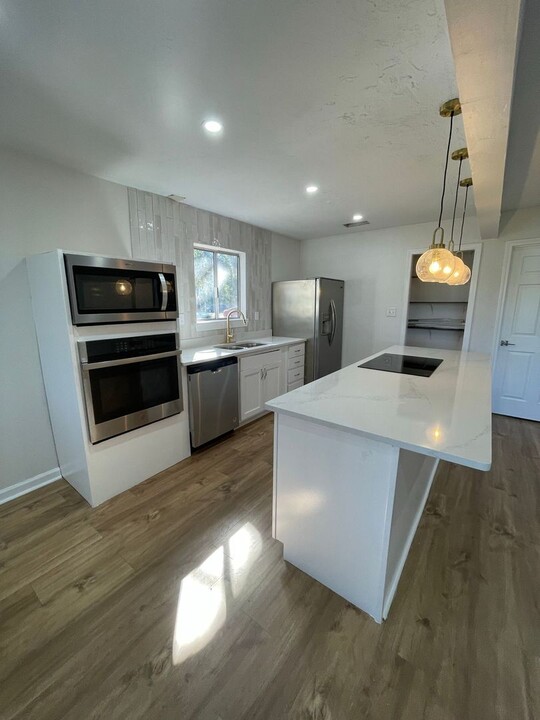 1414 Shallow Brook in Tallahassee, FL - Building Photo