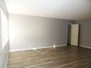 157 Vera Cir in Vista, CA - Building Photo - Building Photo