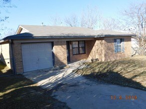 813 N 19th St in Copperas Cove, TX - Building Photo - Building Photo