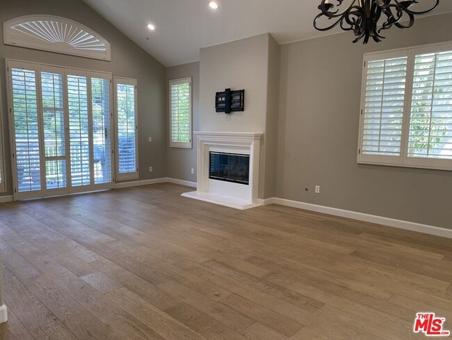 732 Palisades Dr in Los Angeles, CA - Building Photo - Building Photo