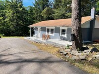 46 Morgan Hill Rd in Hurley, NY - Building Photo - Building Photo