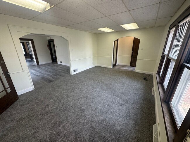 1709 S 5th St-Unit -unit 2 in Springfield, IL - Foto de edificio - Building Photo