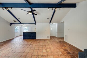 9006 Stone Brook Ln in Houston, TX - Building Photo - Building Photo