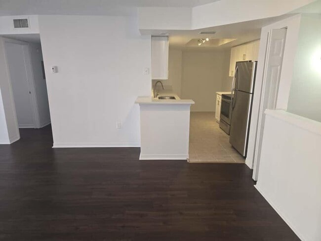 4179 N Haverhill Rd in West Palm Beach, FL - Building Photo - Building Photo