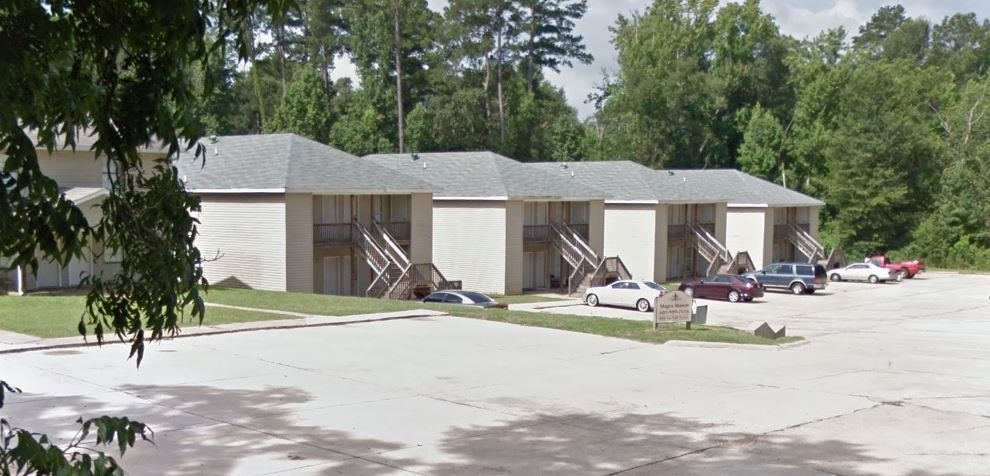 High Speed Living in Magee, MS - Building Photo