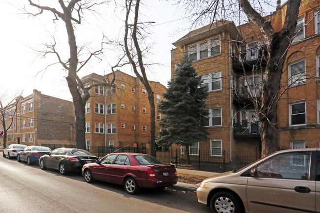 4810-4820 N Avers Ave in Chicago, IL - Foto de edificio - Building Photo