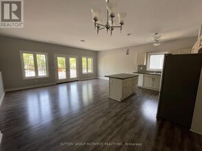 1803A RIVER ROAD W in Wasaga Beach, ON - Building Photo - Building Photo