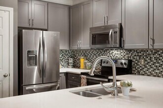 1120 Westchester Ridge NE in Atlanta, GA - Building Photo - Building Photo