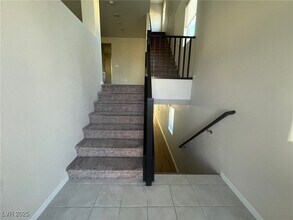 7939 Terra Barossa St in Las Vegas, NV - Building Photo - Building Photo