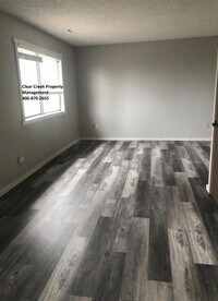 623 Willow Creek Ct photo'