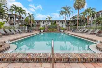 4301 W Cleveland St in Tampa, FL - Building Photo - Building Photo