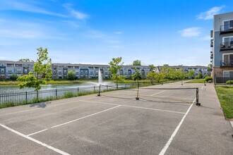 28294 Ferry Rd in Warrenville, IL - Building Photo - Building Photo