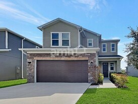 2108 Saffron Walden Dr in Plant City, FL - Building Photo