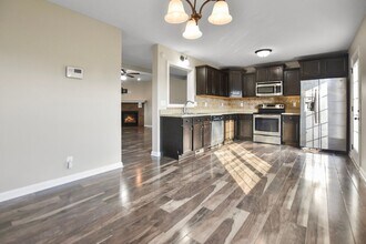 541 Falkland Cir in Clarksville, TN - Building Photo - Building Photo