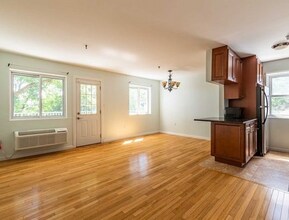 10 Palisade Ave in Cliffside Park, NJ - Building Photo - Building Photo