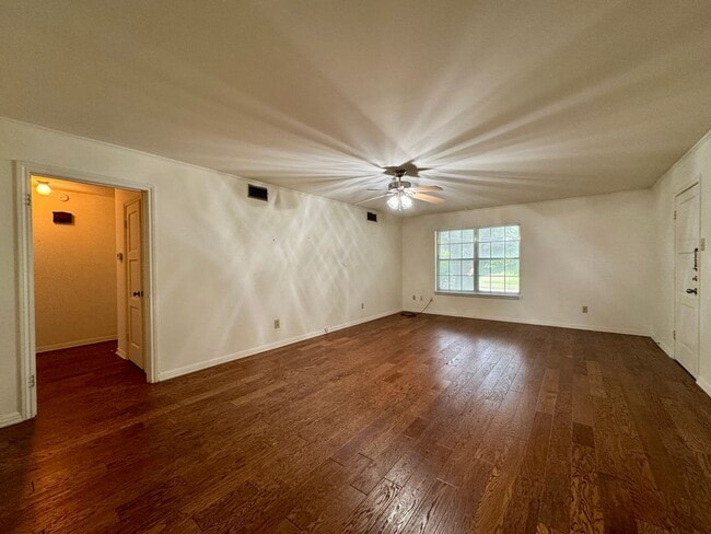 2900-2906 Austin Ave in Waco, TX - Building Photo - Building Photo