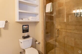 1343 Hancock St in Tallahassee, FL - Foto de edificio - Building Photo