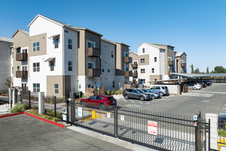 Marina Village Apartments in Suisun City, CA - Building Photo - Building Photo