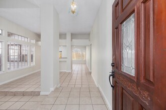 5442 Garden Village Dr in Houston, TX - Building Photo - Building Photo