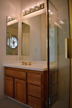 1555 Cherry St, Unit #3 in San Carlos, CA - Building Photo - Building Photo