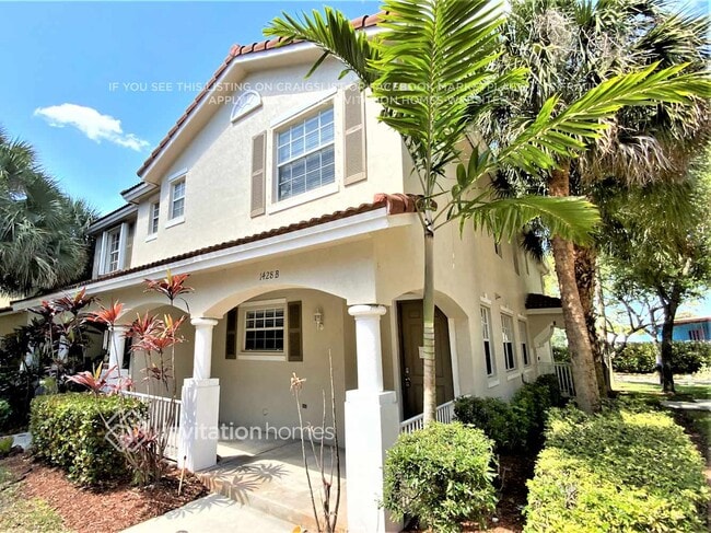 1428 W Wickham Cir in Delray Beach, FL - Building Photo - Building Photo