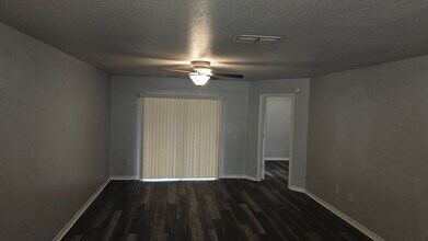 2609 Hollow Ln in Leesburg, FL - Building Photo - Building Photo