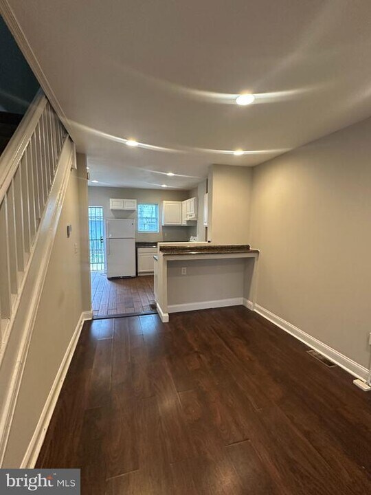 2852 W Mulberry St in Baltimore, MD - Building Photo