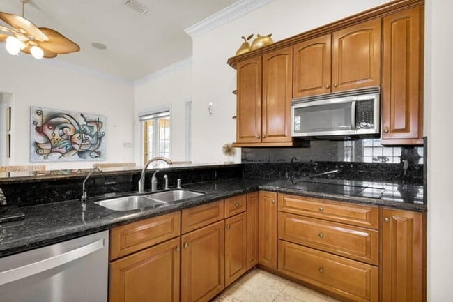 4754 130th Ave N in Royal Palm Beach, FL - Building Photo - Building Photo